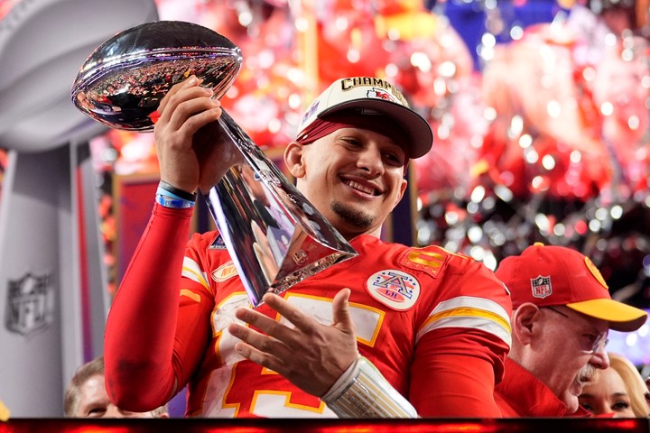 Kansas City zdolalo v Super Bowle San Franciso 25:22